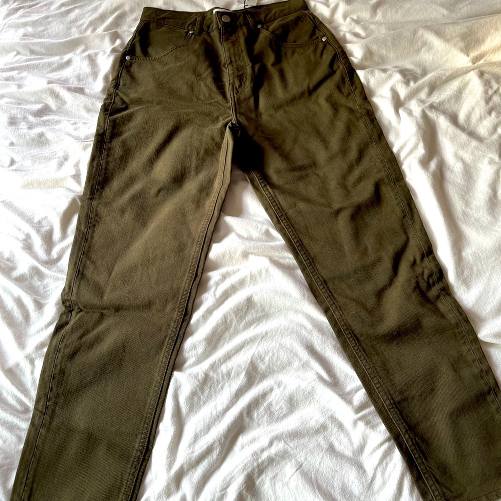 Kotn, high waisted trousers, khaki green